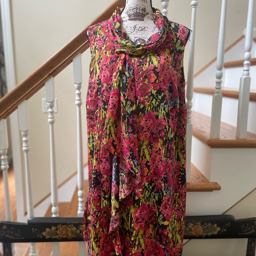New Lane Bryant Floral Tunic Top- Scarf Accent ~ 22